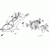 Схема вузла: Заднє крило (1) для Honda VT600 Shadow VLX