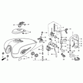 Схема узла: Топливный бак для Honda VT750 Shadow Deluxe