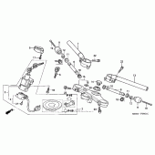 Схема вузла: Верхня траверса і Кліпон керма 01-05 для Honda VTR1000 Superhawk